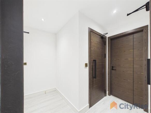 1 bed Apartment to rent Image 8