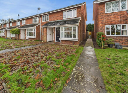 Lyneham Gardens, Minworth