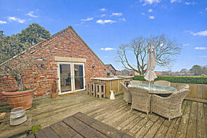 Hillcroft, Ashton Lane, Braithwell, Rotherham S66 7AJ