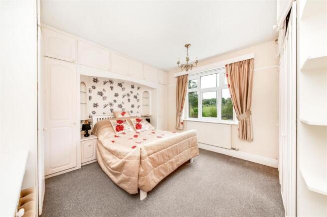 2 bed Detached Bungalow for sale Image 11