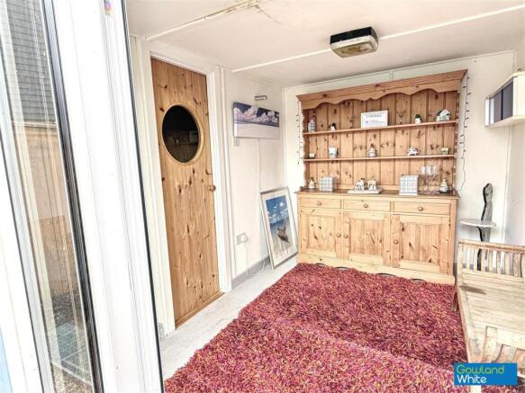 2 bed Detached Bungalow for sale Image 7