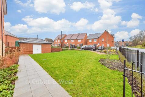 Kingsmead Avenue, Chichester, West Sussex