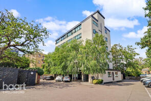 13, 77 Celmeres Court, Springfield Road, Chelmsford CM2 6JG