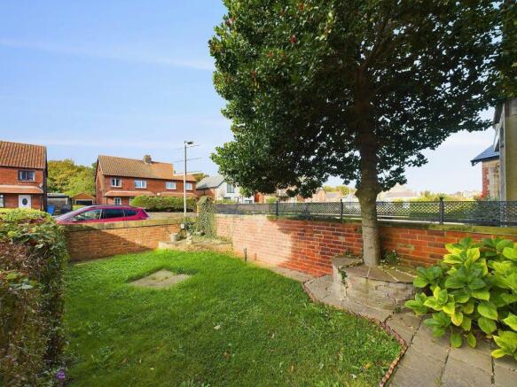 12 bed Semi-Detached for sale Image 12
