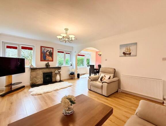 69, Carcluie Crescent, Ayr, KA7 photo 4