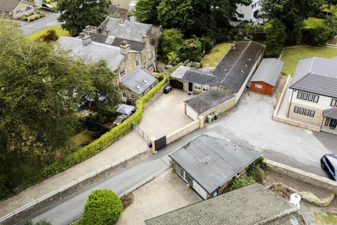 2 bed Detached Bungalow for sale Image 4