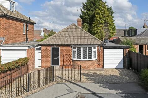 Doriam Drive, Huntington, York, YO31