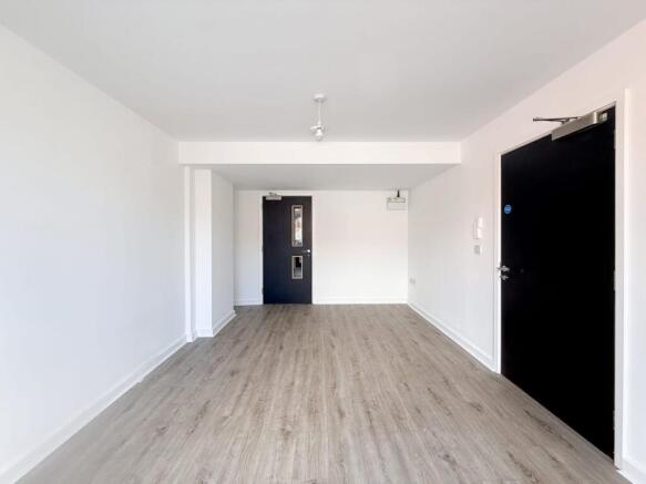 suite c, 60 Stamford New Road_office to let-3.jp