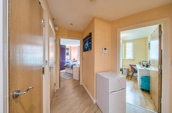 1431842-20-69bd47...