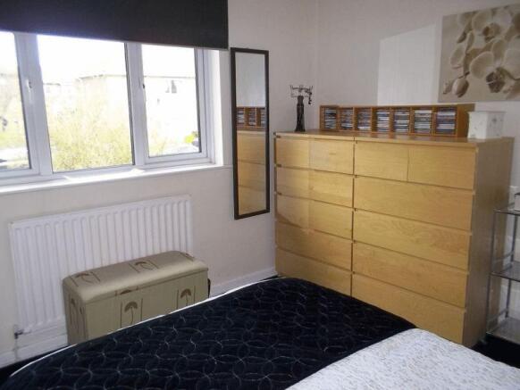 Bedroom 1 -...