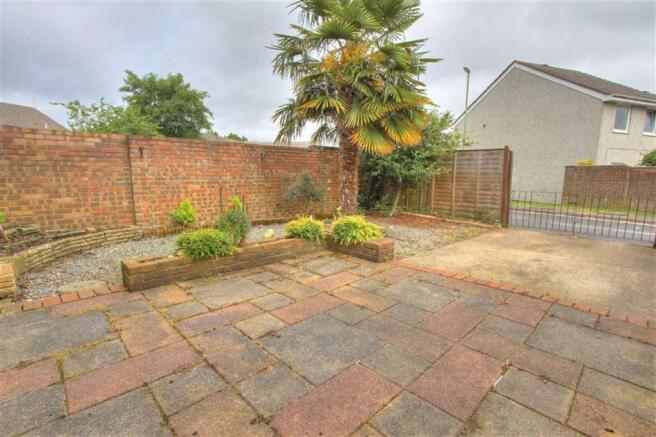 Rear Garden: