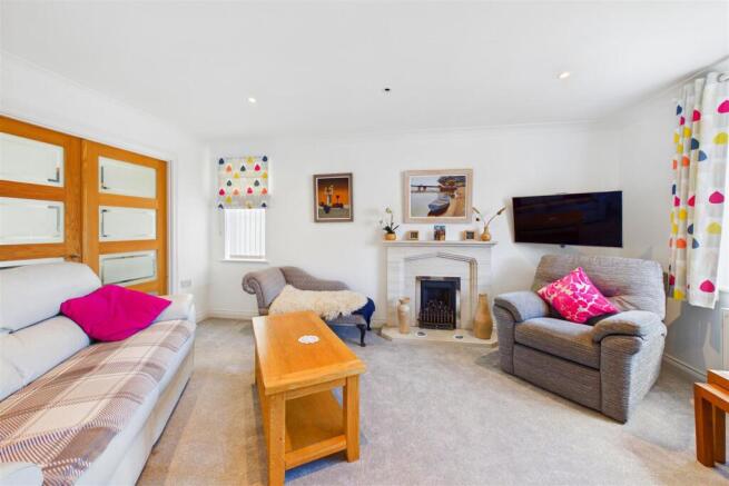 Lounge with dining doors