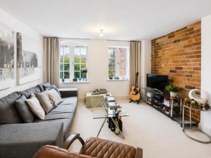 Portland Street, Worcester, Worcestershire, WR1