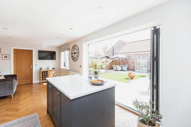 Kitchen/Dining Room