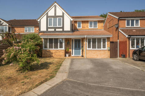 Watson Close, Wokingham, Berkshire, RG40
