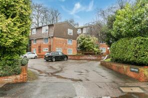 1, Chepstow Place, Douglas Road, Harpenden AL5 2HW