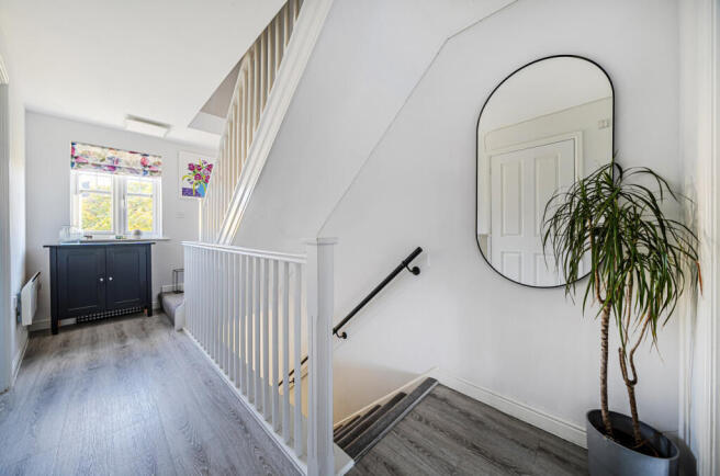 1369663-21-691c8e...