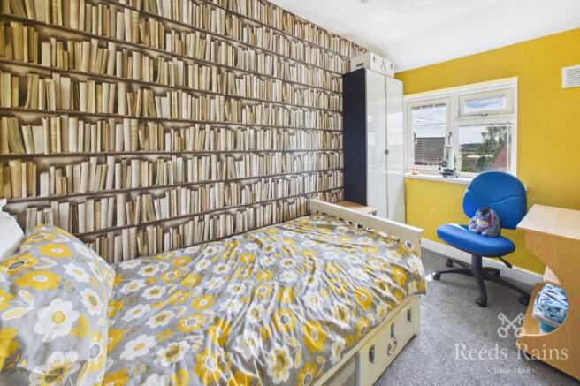 3 bed Semi-Detached for sale Image 12