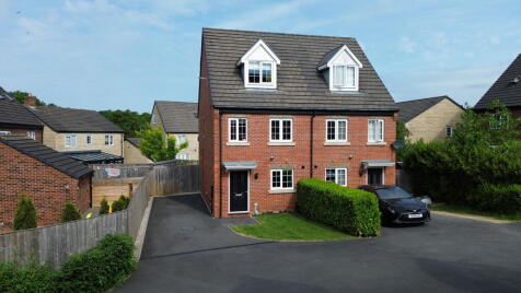Moseley Beck Crescent, Cookridge, Leeds