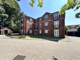16, Lawson Wood Drive, Meanwood, Leeds LS6 4RW