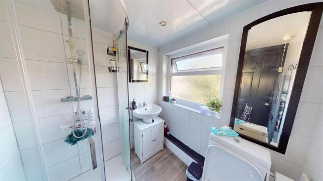 3 bed Semi-Detached for sale Image 10
