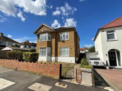 Vaughan Avenue, Hornchurch, Essex, RM12 6SL
