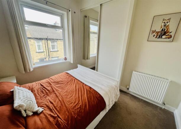 2 bed Terraced for sale Image 12