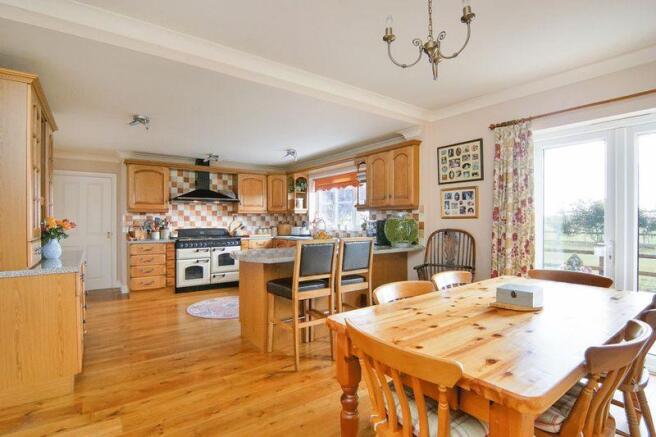 Breakfast Kitchen