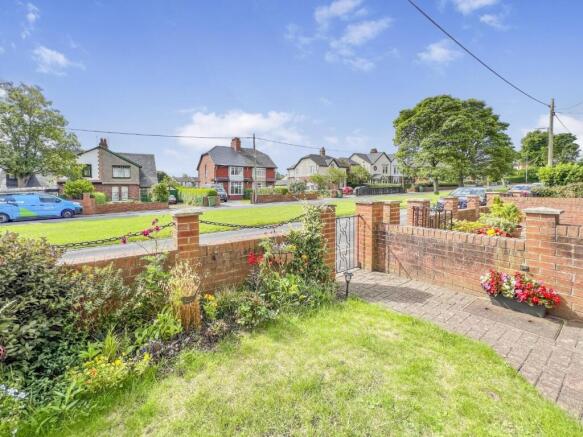 St. Marys Avenue, Crook photo 2