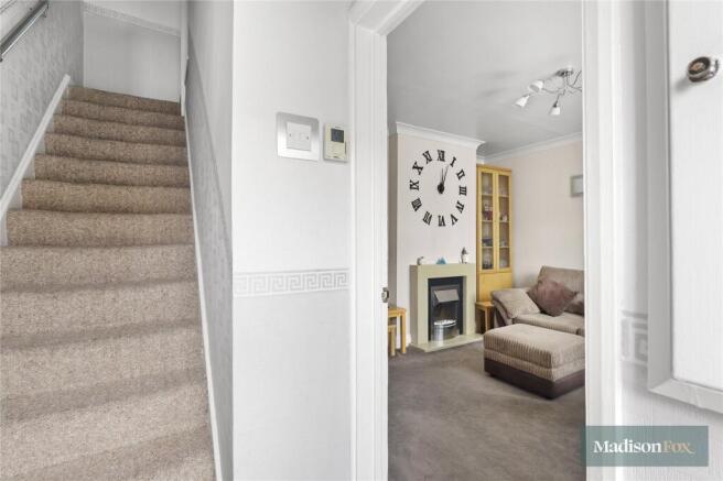 Willingale Road, Loughton, Essex, IG10 photo 4