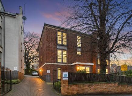 Second Avenue, Nottingham