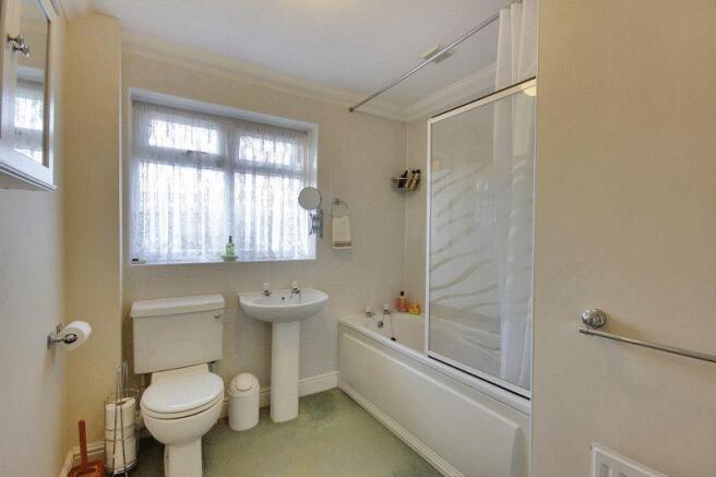 Photo 11