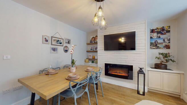 4 bed Terraced for sale Image 6