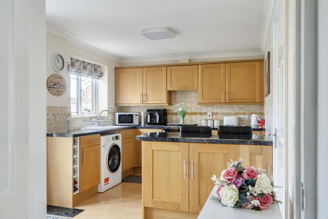 1425560-12-69b1648a90edb