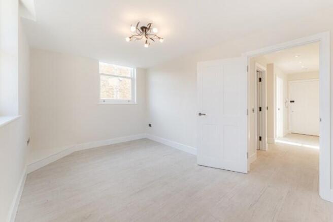 OPEN PLAN RECEPTION