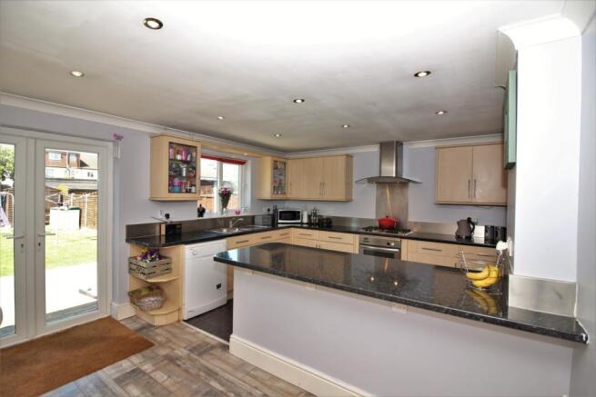 Kitchen/Breakfast
