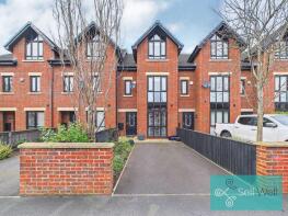 34c, Clifton Road, Manchester M30 9GG