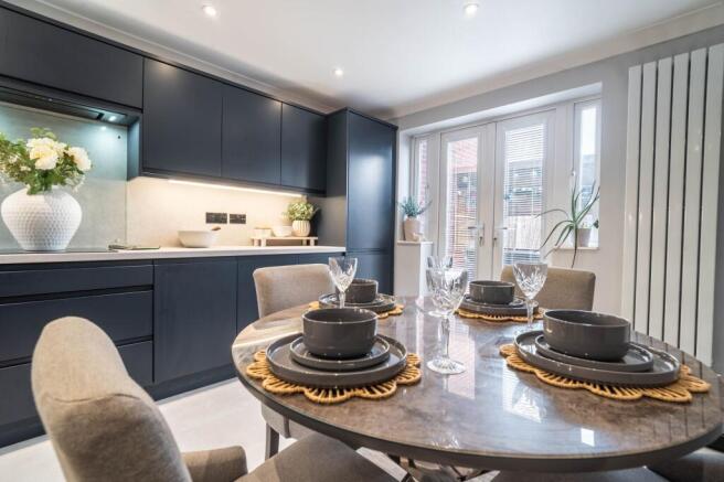 2 bed Terraced for sale Image 8