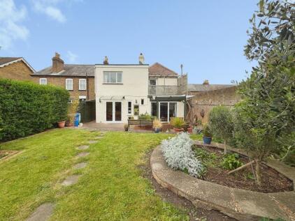 Alma Road, Eton Wick, Windsor