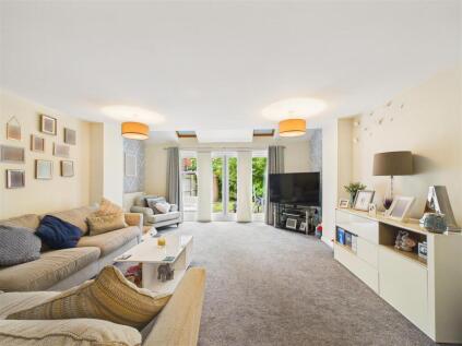 Pickering Grange, Brough
