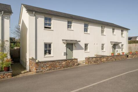 Bee Farm Mews, South Molton