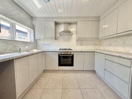 70, Stevenage Walk, Coventry CV2 2HE
