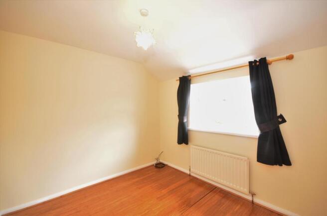 Bedroom 2 (Rear Facing)