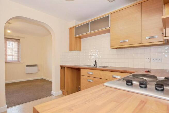 2 bed Apartment for sale Image 8