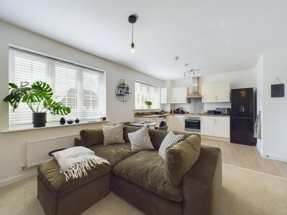 Sitting Room to K...