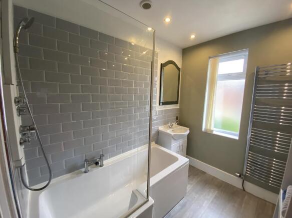 Bathroom (2)