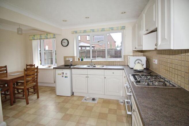 Kitchen Dining Area