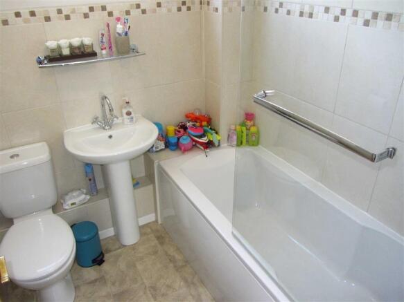 RE-FITTED BATHROOM