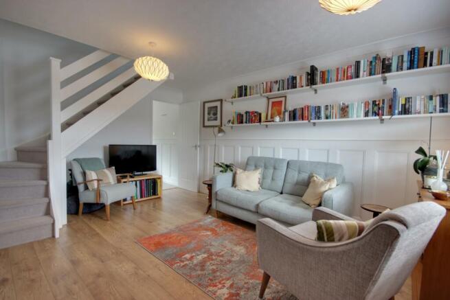 2 bed Semi-Detached for sale Image 6