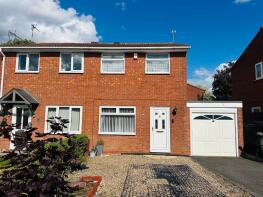 24, The Poppins, Leicester LE4 1DL